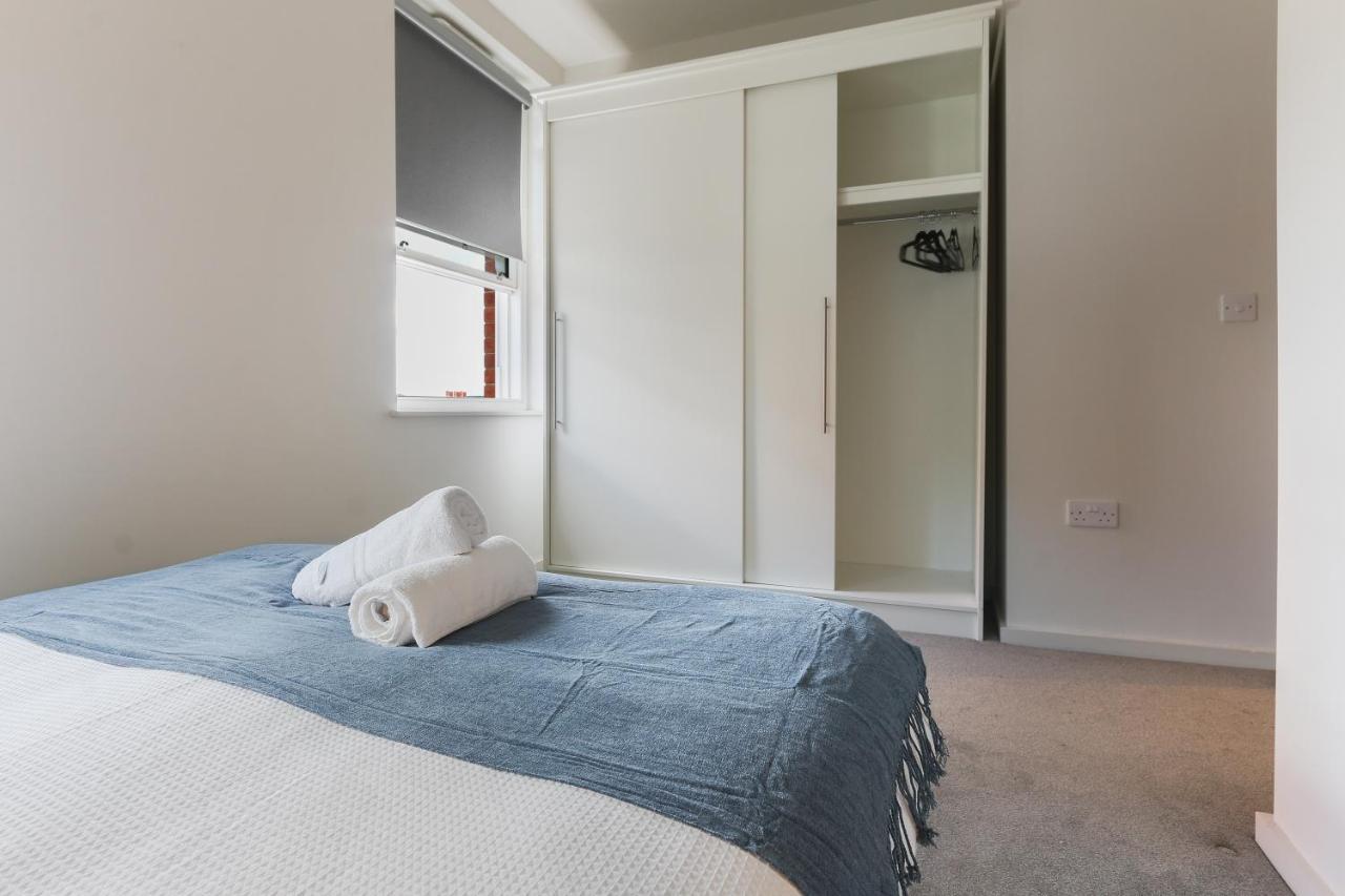 Modern 2-Bed Apartment, Free Parking, City Centre, Netflix & Pet Friendly - Hosted By Stay Host Save Шеффілд Екстер'єр фото